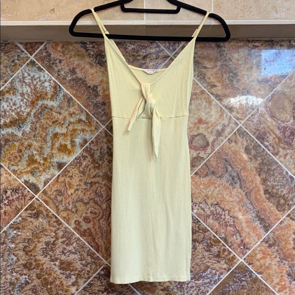Bear Dance Spring Easter Pastel Yellow Ribbed Tie-Front Mini Dress Size Small - Picture 1 of 8